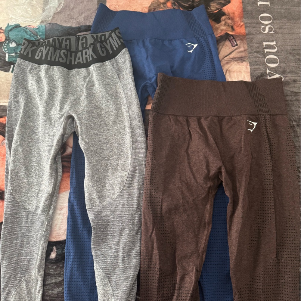 GYMSHARK WOMENS LEGGINGS SIZE SMALL